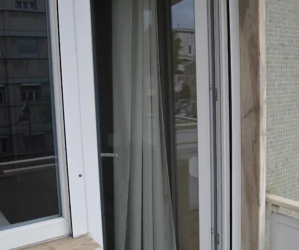 Pensión Dome Sao Bento Lisboa